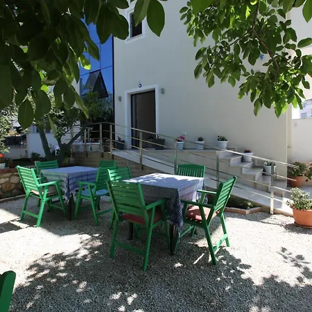 Golden Aparthotel Ksamil