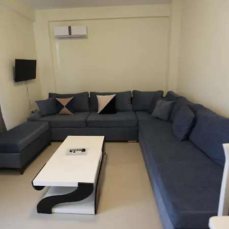 Golden Aparthotel *