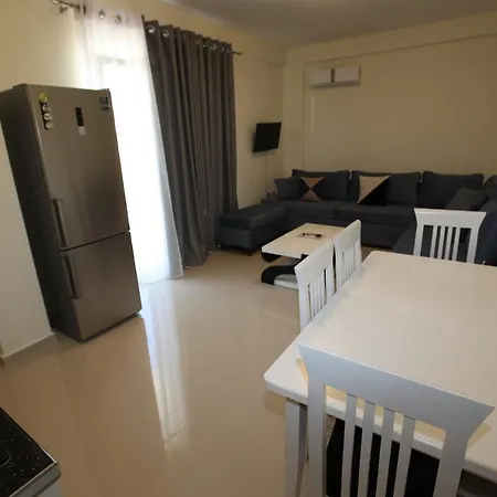 Aparthotel Golden Ksamil